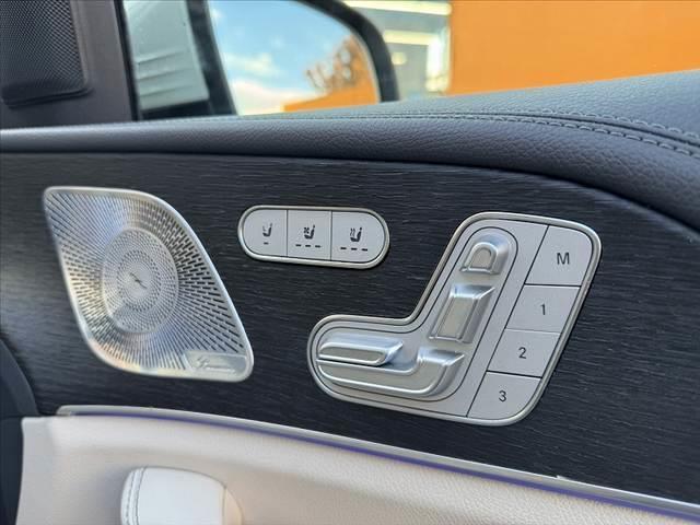 ＧＬＳ ＧＬＳ４００ｄ　４マチック　ＡＭＧライン　禁煙車　車検整備付　４ＷＤ　パノラミックスライディングルーフ　ベージュ革シート　レーダーセーフティＰＫＧ　ブルメスター　１２．３型ナビ　３６０度カメラ　Ｒモニター　ＬＥＤヘッド　パワーシート（7枚目）