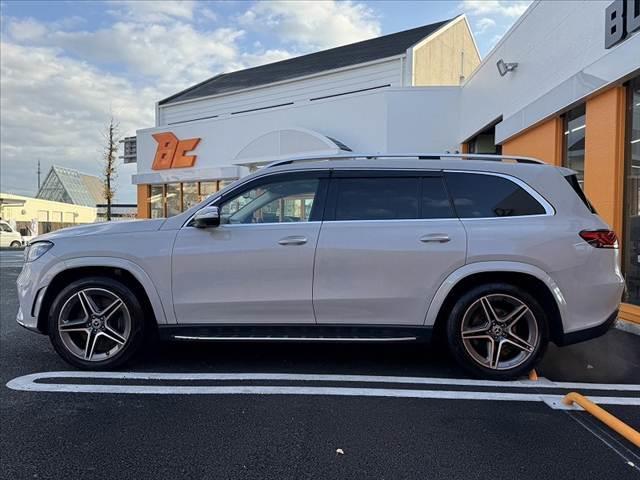 ＧＬＳ ＧＬＳ４００ｄ　４マチック　ＡＭＧライン　禁煙車　車検整備付　４ＷＤ　パノラミックスライディングルーフ　ベージュ革シート　レーダーセーフティＰＫＧ　ブルメスター　１２．３型ナビ　３６０度カメラ　Ｒモニター　ＬＥＤヘッド　パワーシート（11枚目）
