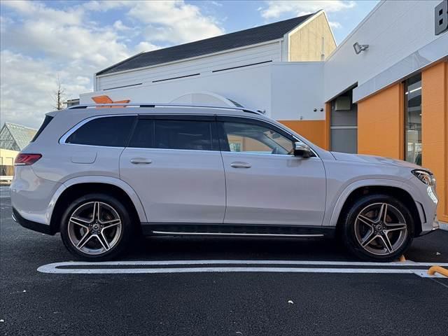 ＧＬＳ ＧＬＳ４００ｄ　４マチック　ＡＭＧライン　禁煙車　車検整備付　４ＷＤ　パノラミックスライディングルーフ　ベージュ革シート　レーダーセーフティＰＫＧ　ブルメスター　１２．３型ナビ　３６０度カメラ　Ｒモニター　ＬＥＤヘッド　パワーシート（12枚目）