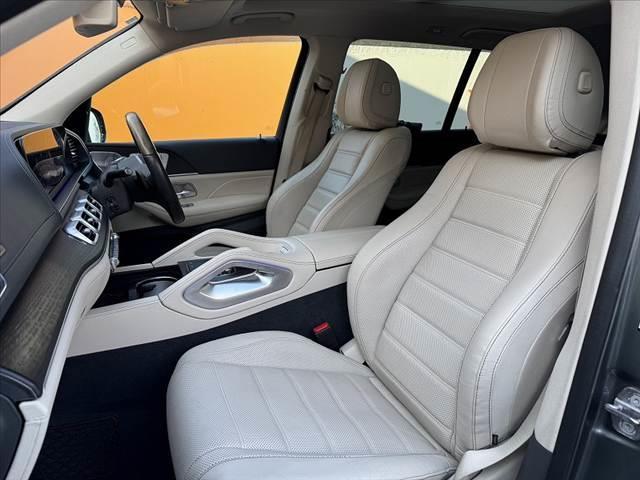 ＧＬＳ ＧＬＳ４００ｄ　４マチック　ＡＭＧライン　禁煙車　車検整備付　４ＷＤ　パノラミックスライディングルーフ　ベージュ革シート　レーダーセーフティＰＫＧ　ブルメスター　１２．３型ナビ　３６０度カメラ　Ｒモニター　ＬＥＤヘッド　パワーシート（17枚目）
