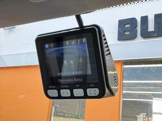 ＧＬＳ ＧＬＳ４００ｄ　４マチック　ＡＭＧライン　禁煙車　車検整備付　４ＷＤ　パノラミックスライディングルーフ　ベージュ革シート　レーダーセーフティＰＫＧ　ブルメスター　１２．３型ナビ　３６０度カメラ　Ｒモニター　ＬＥＤヘッド　パワーシート（29枚目）