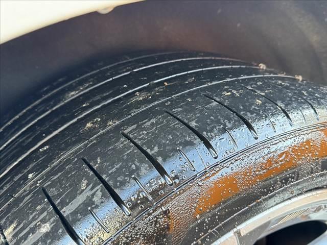 ＧＬＳ ＧＬＳ４００ｄ　４マチック　ＡＭＧライン　禁煙車　車検整備付　４ＷＤ　パノラミックスライディングルーフ　ベージュ革シート　レーダーセーフティＰＫＧ　ブルメスター　１２．３型ナビ　３６０度カメラ　Ｒモニター　ＬＥＤヘッド　パワーシート（40枚目）