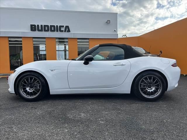 ロードスター Sスペシャルパッケージ 禁煙車 中期 6MT セーフティパッケージ 16インチAW ブリッドフルバケ 車高調 4点式ロールバー 機械式LSD 社外マフラー LEDヘッド オートライト アドバンスドキー 革巻きステ(11枚目)