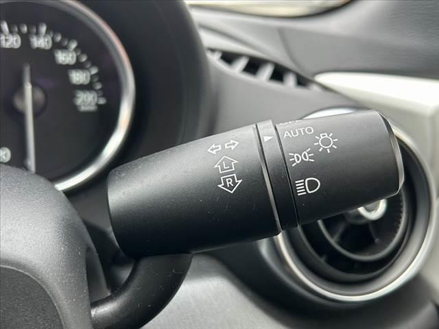 ロードスター Sスペシャルパッケージ 禁煙車 中期 6MT セーフティパッケージ 16インチAW ブリッドフルバケ 車高調 4点式ロールバー 機械式LSD 社外マフラー LEDヘッド オートライト アドバンスドキー 革巻きステ(26枚目)