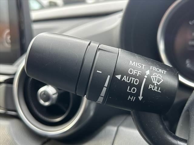 ロードスター Sスペシャルパッケージ 禁煙車 中期 6MT セーフティパッケージ 16インチAW ブリッドフルバケ 車高調 4点式ロールバー 機械式LSD 社外マフラー LEDヘッド オートライト アドバンスドキー 革巻きステ(27枚目)