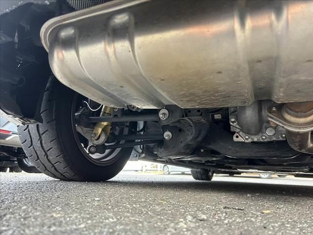 ロードスター Sスペシャルパッケージ 禁煙車 中期 6MT セーフティパッケージ 16インチAW ブリッドフルバケ 車高調 4点式ロールバー 機械式LSD 社外マフラー LEDヘッド オートライト アドバンスドキー 革巻きステ(45枚目)