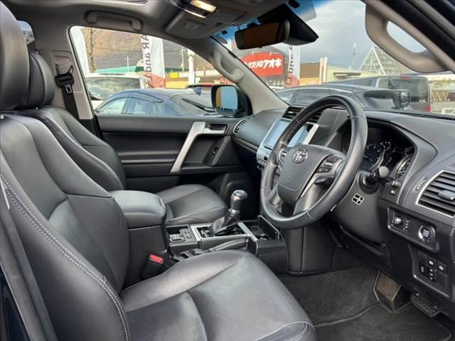 ランドクルーザープラド TX Lパッケージ 禁煙車 後期 ムーンルーフ ルーフレール OPアルミ 9インチナビ フルセグ Bカメラ HDMI パワーシート シートヒーター ベンチレーション LEDヘッド 電動格納シート クルコン ETC(16枚目)