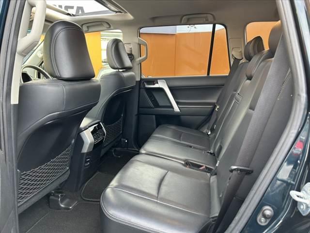 ランドクルーザープラド TX Lパッケージ 禁煙車 後期 ムーンルーフ ルーフレール OPアルミ 9インチナビ フルセグ Bカメラ HDMI パワーシート シートヒーター ベンチレーション LEDヘッド 電動格納シート クルコン ETC(18枚目)