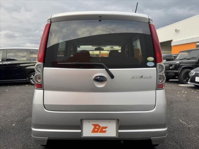 ステラ 　禁煙車　車検整備付　オーディオ　キーレスキー　電格ミラー　レベライザー　１２Ｖソケット　プライバシーガラス　ウレタン製ステア　ＳＲＳエアバック　外１４インチＡＷ　オートエアコン　シートリフター（14枚目）