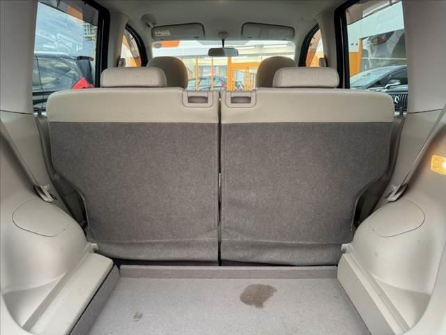 ステラ 　禁煙車　車検整備付　オーディオ　キーレスキー　電格ミラー　レベライザー　１２Ｖソケット　プライバシーガラス　ウレタン製ステア　ＳＲＳエアバック　外１４インチＡＷ　オートエアコン　シートリフター（19枚目）