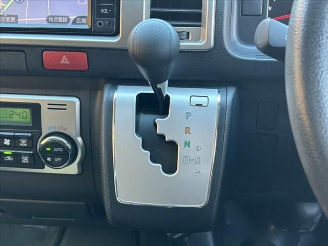 レジアスエースバン ロングスーパーＧＬ　禁煙車　車検整備付　後期　ベットキッド　純正ナビ　地デジＴＶ　リアヒーター　ステリモ　ドラレコ　ＥＴＣ　両側スライド　電格ミラー（27枚目）