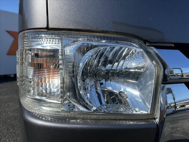 レジアスエースバン ロングスーパーＧＬ　禁煙車　車検整備付　後期　ベットキッド　純正ナビ　地デジＴＶ　リアヒーター　ステリモ　ドラレコ　ＥＴＣ　両側スライド　電格ミラー（33枚目）