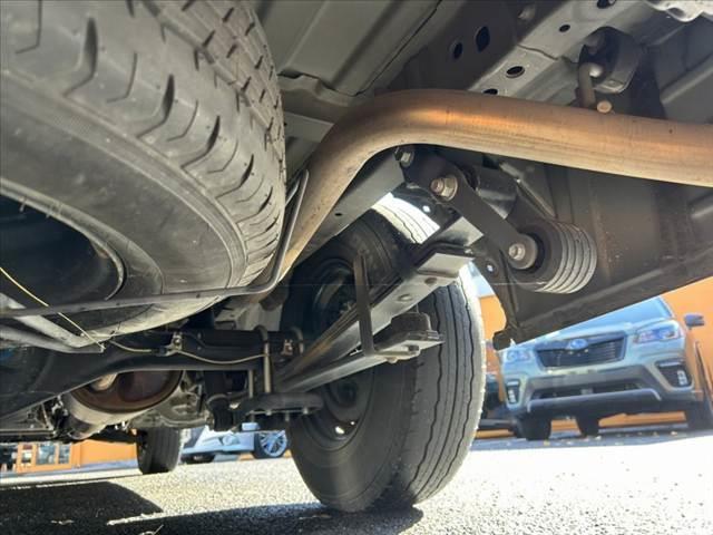 レジアスエースバン ロングスーパーＧＬ　禁煙車　車検整備付　後期　ベットキッド　純正ナビ　地デジＴＶ　リアヒーター　ステリモ　ドラレコ　ＥＴＣ　両側スライド　電格ミラー（47枚目）