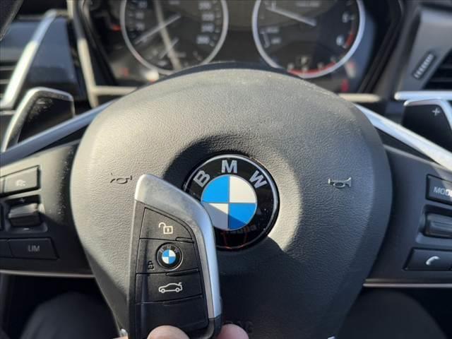 ２シリーズ ２１８ｄクロスカントリー　禁煙車　４ＷＤ　８．８型ナビ　Ｐバックドア　アクティブクルコン　パーキングサポート　ドライビングアシスト　ＬＥＤヘッド　ルーフレール　ＥＴＣ　合皮シート　シートヒーター　革巻ステ　コンフォートアクセス（3枚目）