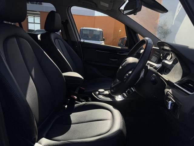 ２シリーズ ２１８ｄクロスカントリー　禁煙車　４ＷＤ　８．８型ナビ　Ｐバックドア　アクティブクルコン　パーキングサポート　ドライビングアシスト　ＬＥＤヘッド　ルーフレール　ＥＴＣ　合皮シート　シートヒーター　革巻ステ　コンフォートアクセス（16枚目）