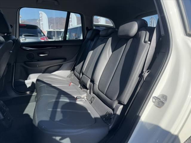 ２シリーズ ２１８ｄクロスカントリー　禁煙車　４ＷＤ　８．８型ナビ　Ｐバックドア　アクティブクルコン　パーキングサポート　ドライビングアシスト　ＬＥＤヘッド　ルーフレール　ＥＴＣ　合皮シート　シートヒーター　革巻ステ　コンフォートアクセス（18枚目）