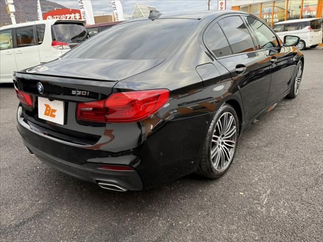 ５シリーズ ５３０ｉ　Ｍスポーツ　禁煙車　革シート　１０．２インチナビ　全方位モニター　フルセグ　パーキングアシスト＋　ドライビングアシスト＋　ＬＥＤヘッド　Ｐシート　シートヒーター　Ｐトランク　純１９インチＡＷ　ドラレコ　ＥＴＣ（15枚目）