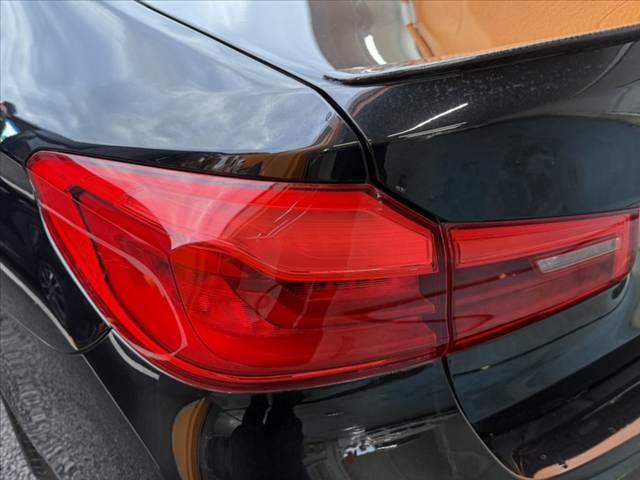 ５シリーズ ５３０ｉ　Ｍスポーツ　禁煙車　革シート　１０．２インチナビ　全方位モニター　フルセグ　パーキングアシスト＋　ドライビングアシスト＋　ＬＥＤヘッド　Ｐシート　シートヒーター　Ｐトランク　純１９インチＡＷ　ドラレコ　ＥＴＣ（35枚目）