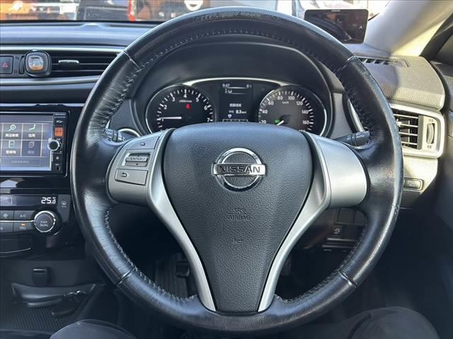 エクストレイル 20X エマージェンシーブレーキパッケージ 禁煙車 LEDヘッド エマブレ 純正ナビ フルセグ バックカメラ インテリキー オートライト フォグ シートヒーター 純正17インチAW 革巻きステ ステリモ ETC ドラレコ WSRSエアバック(7枚目)