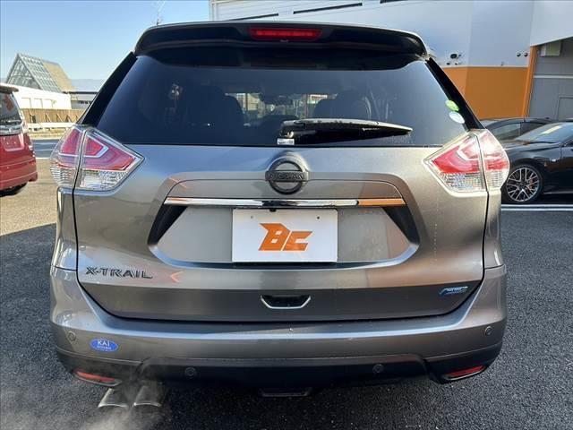 エクストレイル 20X エマージェンシーブレーキパッケージ 禁煙車 LEDヘッド エマブレ 純正ナビ フルセグ バックカメラ インテリキー オートライト フォグ シートヒーター 純正17インチAW 革巻きステ ステリモ ETC ドラレコ WSRSエアバック(14枚目)