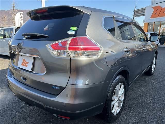 エクストレイル 20X エマージェンシーブレーキパッケージ 禁煙車 LEDヘッド エマブレ 純正ナビ フルセグ バックカメラ インテリキー オートライト フォグ シートヒーター 純正17インチAW 革巻きステ ステリモ ETC ドラレコ WSRSエアバック(15枚目)