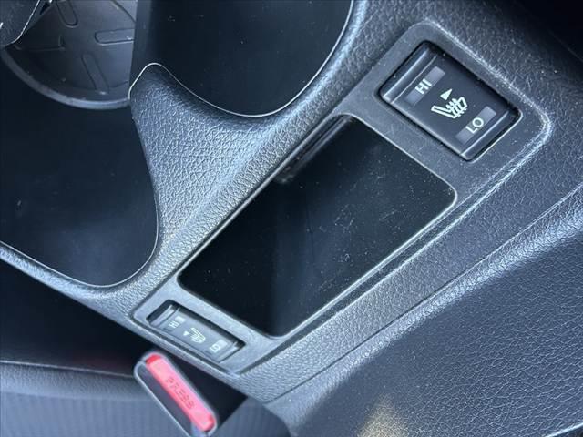 エクストレイル 20X エマージェンシーブレーキパッケージ 禁煙車 LEDヘッド エマブレ 純正ナビ フルセグ バックカメラ インテリキー オートライト フォグ シートヒーター 純正17インチAW 革巻きステ ステリモ ETC ドラレコ WSRSエアバック(25枚目)