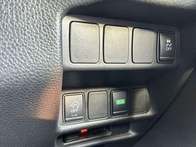 エクストレイル 20X エマージェンシーブレーキパッケージ 禁煙車 LEDヘッド エマブレ 純正ナビ フルセグ バックカメラ インテリキー オートライト フォグ シートヒーター 純正17インチAW 革巻きステ ステリモ ETC ドラレコ WSRSエアバック(26枚目)