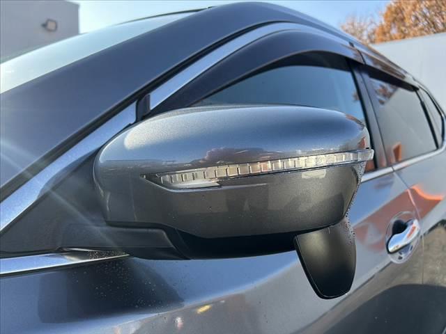 エクストレイル 20X エマージェンシーブレーキパッケージ 禁煙車 LEDヘッド エマブレ 純正ナビ フルセグ バックカメラ インテリキー オートライト フォグ シートヒーター 純正17インチAW 革巻きステ ステリモ ETC ドラレコ WSRSエアバック(32枚目)