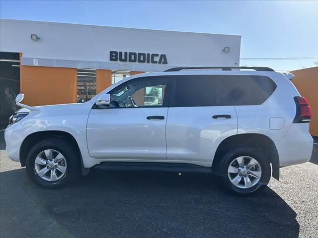 ランドクルーザープラド ＴＸ　禁煙車後期　サンルーフ　純正ナビ　フルセグＴＶ　ルーフレール　バックカメラ　ブルートゥース　ＬＤＡ　レーダークルーズ　ＬＥＤヘッドライト＆フォグ　リアスモークフィルム　シートカバー　スマートキー２個（11枚目）