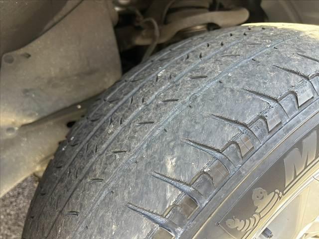 ランドクルーザープラド ＴＸ　禁煙車後期　サンルーフ　純正ナビ　フルセグＴＶ　ルーフレール　バックカメラ　ブルートゥース　ＬＤＡ　レーダークルーズ　ＬＥＤヘッドライト＆フォグ　リアスモークフィルム　シートカバー　スマートキー２個（38枚目）