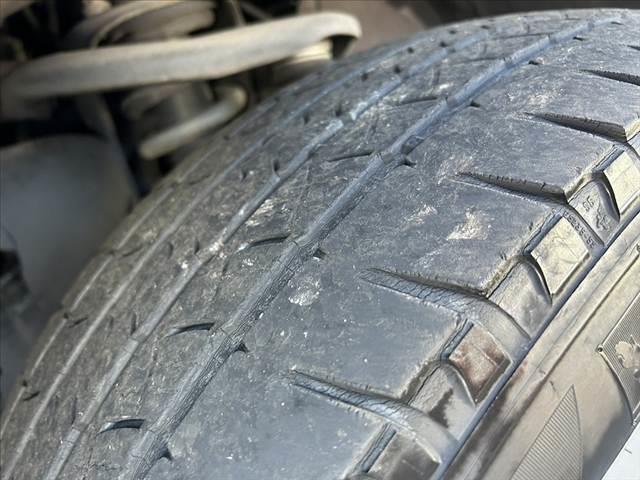 ランドクルーザープラド ＴＸ　禁煙車後期　サンルーフ　純正ナビ　フルセグＴＶ　ルーフレール　バックカメラ　ブルートゥース　ＬＤＡ　レーダークルーズ　ＬＥＤヘッドライト＆フォグ　リアスモークフィルム　シートカバー　スマートキー２個（44枚目）