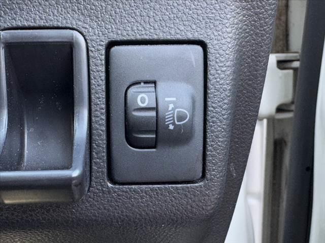 ミラ TX 禁煙車 車検整備付 後期 エアコン リモコンキー エアバッグ ABS ヘッドライトレベライザー(6枚目)