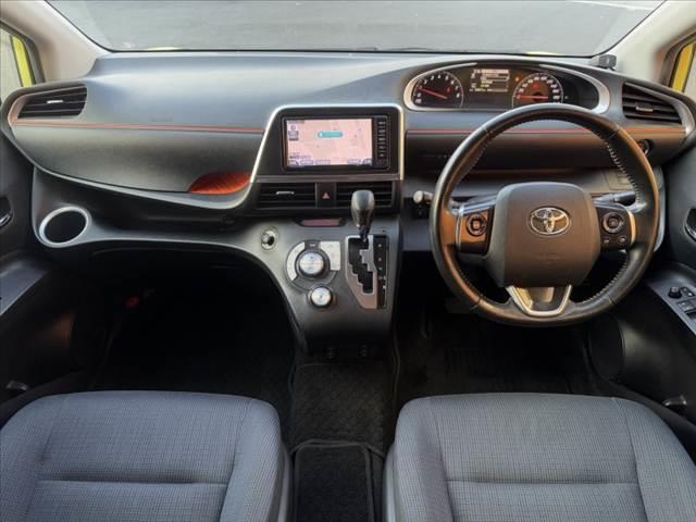 シエンタ Ｇ　禁煙車　車検整備付　両電スラ　純ナビ　フルセグ　Ｂカメラ　ＢＴ　シートヒーター　ＬＥＤヘッド　プッシュスタート　イモビ　革巻ステア　Ａハイビーム　ステアスイッチ　ＴＦＴカラーディスプレイ（2枚目）