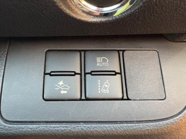 シエンタ Ｇ　禁煙車　車検整備付　両電スラ　純ナビ　フルセグ　Ｂカメラ　ＢＴ　シートヒーター　ＬＥＤヘッド　プッシュスタート　イモビ　革巻ステア　Ａハイビーム　ステアスイッチ　ＴＦＴカラーディスプレイ（7枚目）