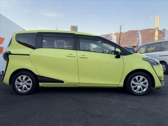 シエンタ Ｇ　禁煙車　車検整備付　両電スラ　純ナビ　フルセグ　Ｂカメラ　ＢＴ　シートヒーター　ＬＥＤヘッド　プッシュスタート　イモビ　革巻ステア　Ａハイビーム　ステアスイッチ　ＴＦＴカラーディスプレイ（12枚目）