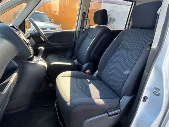 セレナ 20S 禁煙車 車検整備付 後期 ナビ BT リモコンキー オートライト ハロゲンヘッド フォグランプ オートエアコン リアクーラー 電格ミラー ウィンカーミラー SRSエアバック ウレタン製ステア VDC(18枚目)