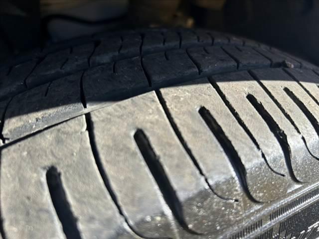 セレナ 20S 禁煙車 車検整備付 後期 ナビ BT リモコンキー オートライト ハロゲンヘッド フォグランプ オートエアコン リアクーラー 電格ミラー ウィンカーミラー SRSエアバック ウレタン製ステア VDC(42枚目)