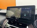 ハリアーハイブリッド Ｚ　レザーパッケージ　調光パノラマルーフ　パノラミックビューモニター　１２．３型ナビ　ＪＢＬ　セーフティセンス　ＢＳＭ　ＬＥＤヘッド　パワーバックドア　パワーシート　革シート　快適温熱シート　純１９インチＡＷ　ＥＴＣ（5枚目）