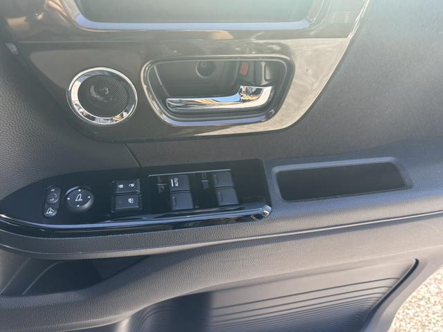 Ｎ－ＢＯＸカスタム Ｇ・Ｌホンダセンシング（21枚目）