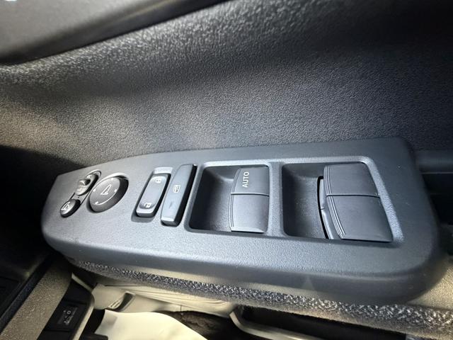 N-BOXカスタム ベースグレード(25枚目)