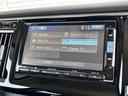 ホンダ純正ナビゲーション装備。インターナビ搭載で目的地までスムーズにご案内いたします。