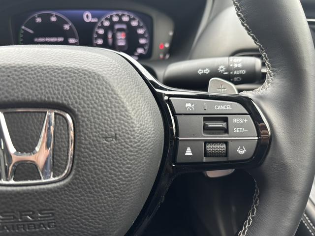 ZR-V e:HEVZ ワンオーナー ナビ 革シート(13枚目)