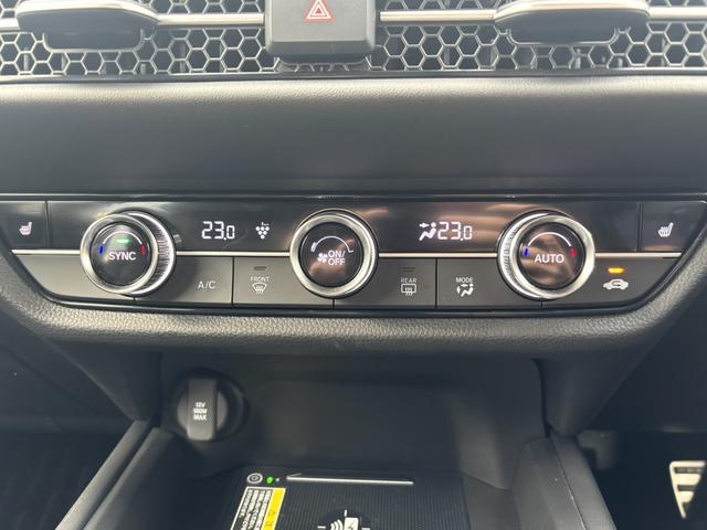 ZR-V e:HEVZ ワンオーナー ナビ 革シート(15枚目)