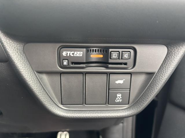 ZR-V e:HEVZ ワンオーナー ナビ 革シート(18枚目)