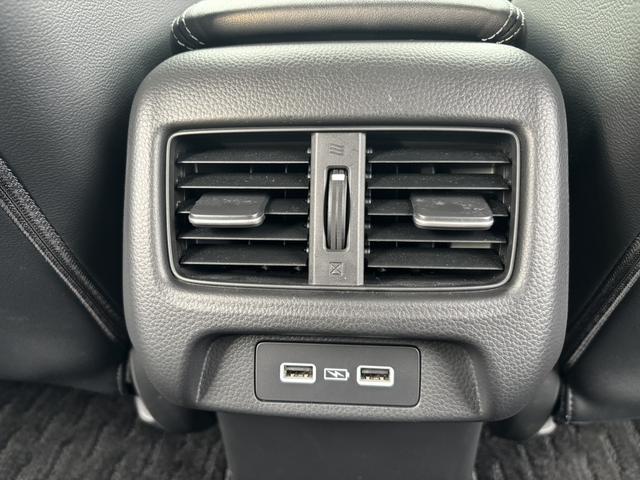 ZR-V e:HEVZ ワンオーナー ナビ 革シート(26枚目)