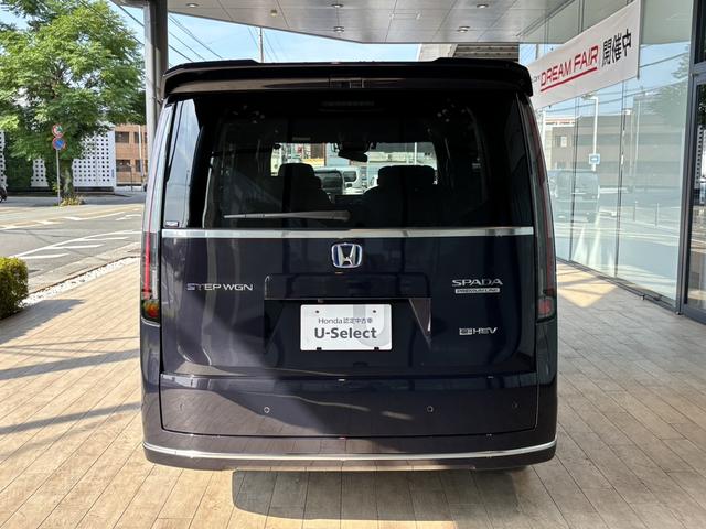 ステップワゴン e:HEVスパーダプレミアムライン ワンオーナー ギャザズナビ(6枚目)
