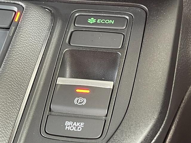 ステップワゴン e:HEVスパーダプレミアムライン ワンオーナー ギャザズナビ(19枚目)