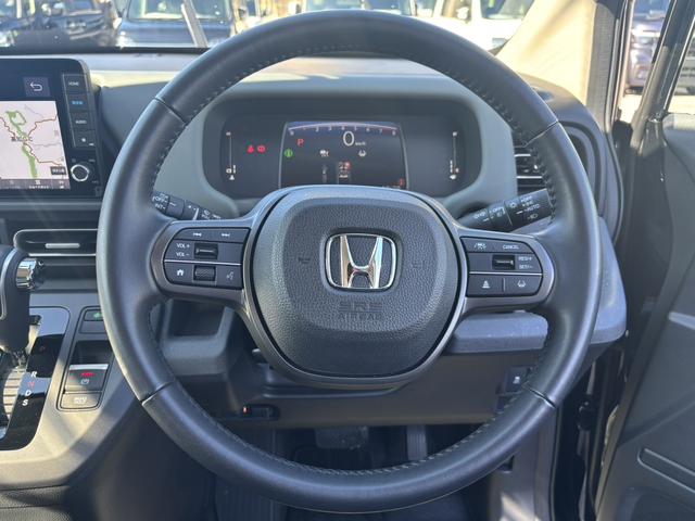 フリード クロスター HondaSENSING・Honda純正フルセグNAVI・ETCHondaCONNECT・LEDヘッドライト・シートヒーター前後ドラレコ・両側パワースライドドア(11枚目)