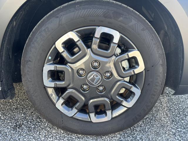 フリード クロスター HondaSENSING・Honda純正フルセグNAVI・ETCHondaCONNECT・LEDヘッドライト・シートヒーター前後ドラレコ・両側パワースライドドア(31枚目)