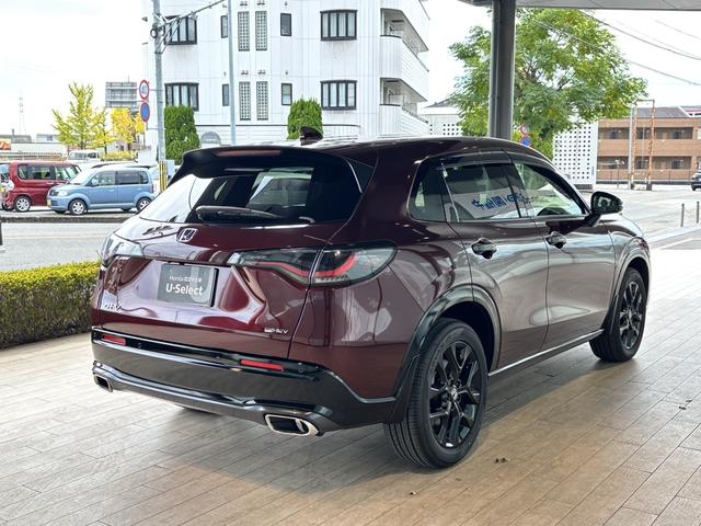 ＺＲ－Ｖ ｅ：ＨＥＶＺ特別仕様車ブラックスタイル　ＨｏｎｄａＳＥＮＳＩＮＧ・フルセグＮＡＶＩ・ＥＴＣ２．０ＨｏｎｄａＣＯＮＮＥＣＴ・ＬＥＤヘッドライト・シートヒーター前後ドラレコ・アラウンドビューモニター・パワーシート（5枚目）